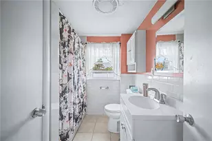 116 Volturno St, North Providence, RI 02904 - Photo 10