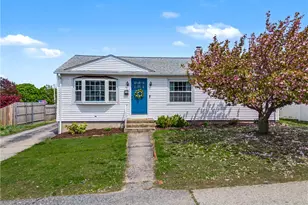 116 Volturno St, North Providence, RI 02904 - Photo 2