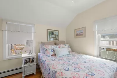 45 Crescent Road, Middletown, RI 02842 - Photo 28