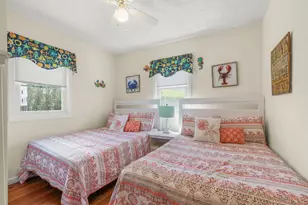 45 Crescent Rd, Middletown, RI 02842 - Photo 16