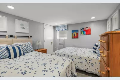 45 Crescent Road, Middletown, RI 02842 - Photo 22
