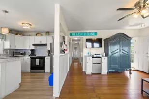 45 Crescent Rd, Middletown, RI 02842 - Photo 6