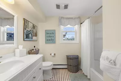 45 Crescent Road, Middletown, RI 02842 - Photo 12