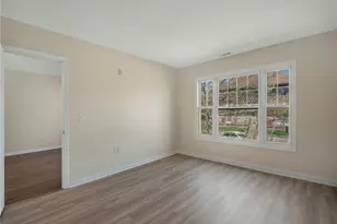 96 Mill St, Woonsocket, RI 02895 - Photo 14