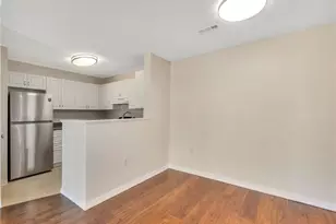 96 Mill St, Woonsocket, RI 02895 - Photo 8