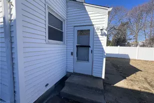 19 Joy St, Providence, RI 02908 - Photo 6