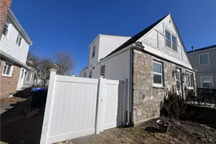 19 Joy St, Providence, RI 02908 - Photo 1