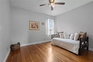 85 Blaisdell Ave, Pawtucket, RI 02860 - Photo 22