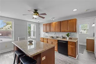 85 Blaisdell Ave, Pawtucket, RI 02860 - Photo 16