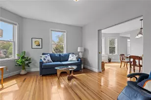 85 Blaisdell Ave, Pawtucket, RI 02860 - Photo 4