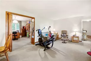30 Wood Cove Dr, Coventry, RI 02816 - Photo 22