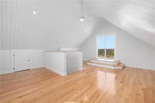 11 Gunning Ct, Middletown, RI 02842 - Photo 34
