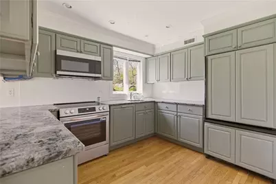 15 Hammersmith Road #30A, Newport, RI 02840 - Photo 8
