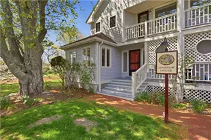 15 Hammersmith Rd, Newport, RI 02840 - Photo 2