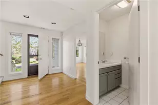 15 Hammersmith Rd, Newport, RI 02840 - Photo 16