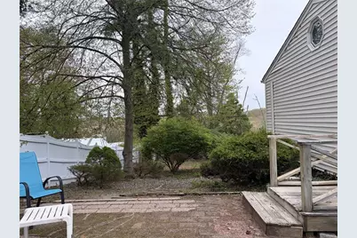 178 Hilton Road, Warwick, RI 02889 - Photo 6