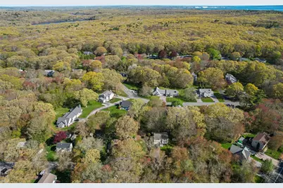 7 Winterberry Road, Narragansett, RI 02882 - Photo 8