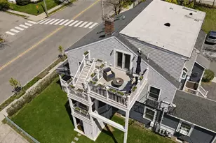419 Broadway, Newport, RI 02840 - Photo 34
