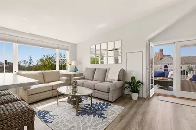 419 Broadway #5, Newport, RI 02840 - Photo 16