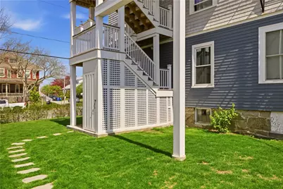 419 Broadway #5, Newport, RI 02840 - Photo 28