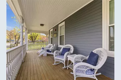 419 Broadway #5, Newport, RI 02840 - Photo 6