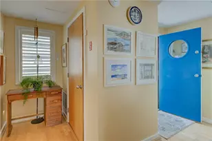 204 Bellevue Ct, Narragansett, RI 02882 - Photo 22