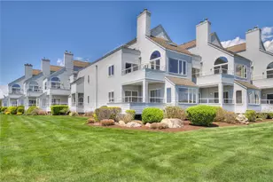 204 Bellevue Ct, Narragansett, RI 02882 - Photo 36