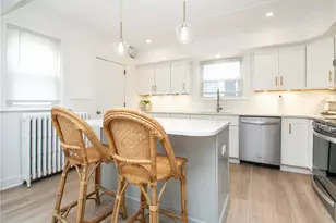 33 Slocum St, Newport, RI 02840 - Photo 10