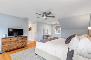 76 Woods Ln, Cranston, RI 02921 - Photo 32