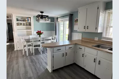 110 Marigold Drive, Warwick, RI 02889 - Photo 10