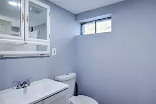 8 Ashby St, Johnston, RI 02919 - Photo 34