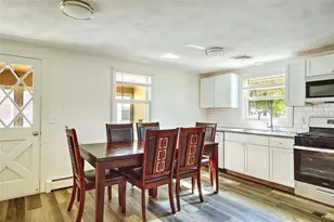 8 Ashby St, Johnston, RI 02919 - Photo 10