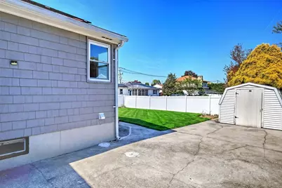 8 Ashby Street, Johnston, RI 02919 - Photo 40