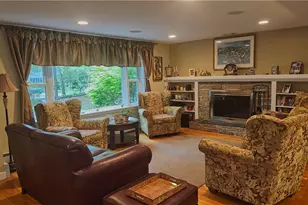 529 Shippeetown Rd, East Greenwich, RI 02818 - Photo 2