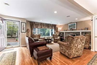 529 Shippeetown Road, East Greenwich, RI 02818 - Photo 10