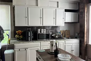 38 Harvest St, Providence, RI 02908 - Photo 18