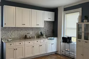38 Harvest St, Providence, RI 02908 - Photo 8