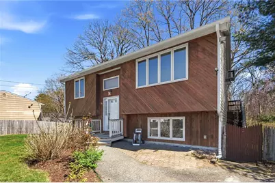 80 Oakside Street, Warwick, RI 02889 - Photo 2