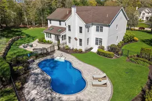 30 Lenihan Ln, East Greenwich, RI 02818 - Photo 4