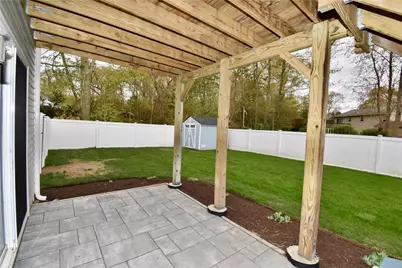 81 Lonsdale Street, West Warwick, RI 02893 - Photo 32