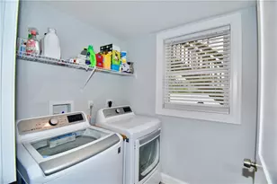 81 Lonsdale St, West Warwick, RI 02893 - Photo 24