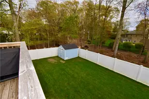 81 Lonsdale St, West Warwick, RI 02893 - Photo 34