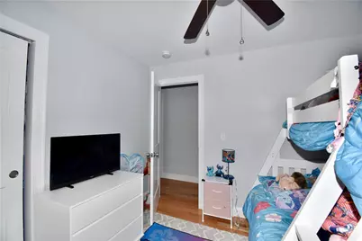 81 Lonsdale Street, West Warwick, RI 02893 - Photo 12