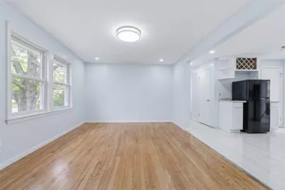 27 Douglas Circle, Smithfield, RI 02828 - Photo 4