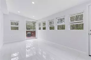 27 Douglas Cir, Smithfield, RI 02828 - Photo 6