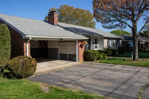 23 Di Ponte Dr, Johnston, RI 02919 - Photo 4