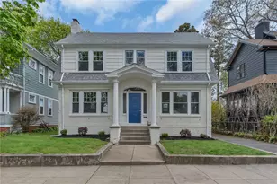 104 Woodbine St, Providence, RI 02906 - Photo 1
