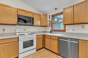 367 Plain Meeting House Rd, West Greenwich, RI 02817 - Photo 34