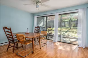 24 Camp St, Providence, RI 02906 - Photo 8