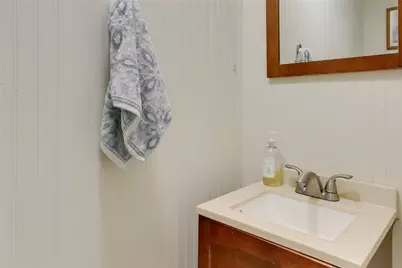 173 Congdon Street, Providence, RI 02906 - Photo 16